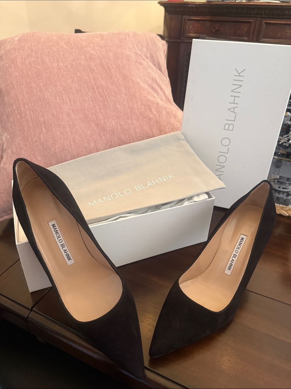 Manolo Blahnik BB 70 Sued Heel - Pointed Toe Pumps Retail $895